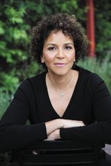 Elle Johnson - image