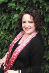 Fiona Lucas - image