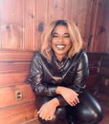 Courtne Comrie - image