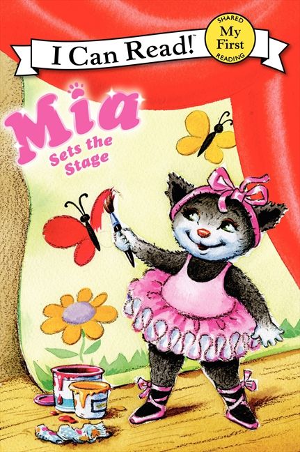 Mia Sets the Stage Book Cover