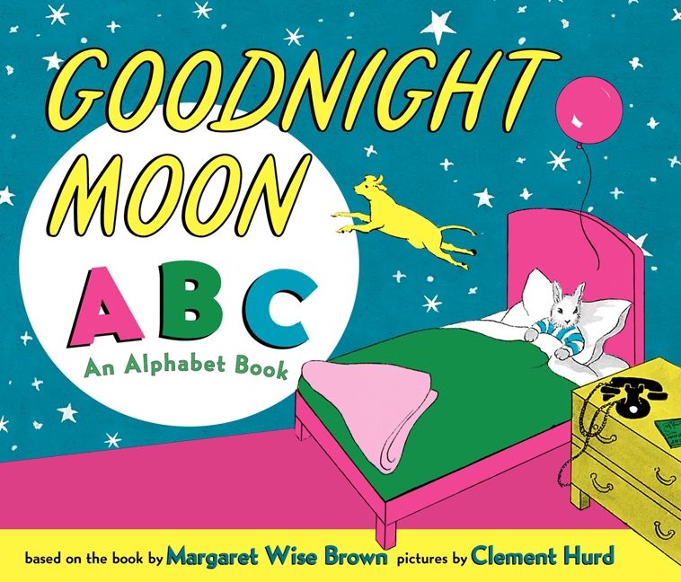 Goodnight Moon Padded Board Book (Board book)
