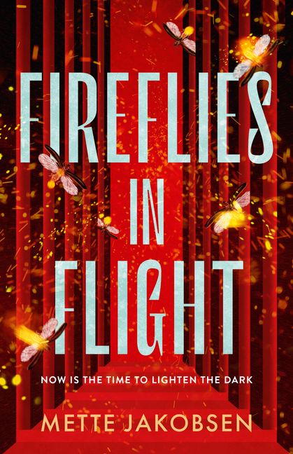 Fireflies　Australia　(The　in　Flight　:HarperCollins　Towers,　#2)