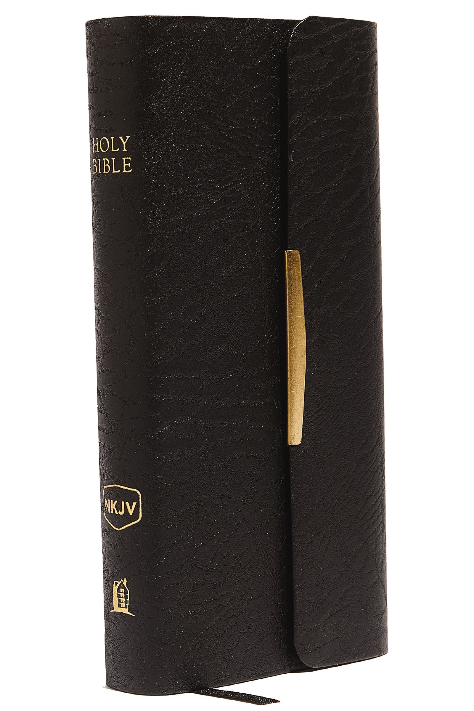 NKJV, Checkbook Bible, Compact, Bonded Leather, Black, Wallet Style, Red Letter, Hardback, Thomas Nelson