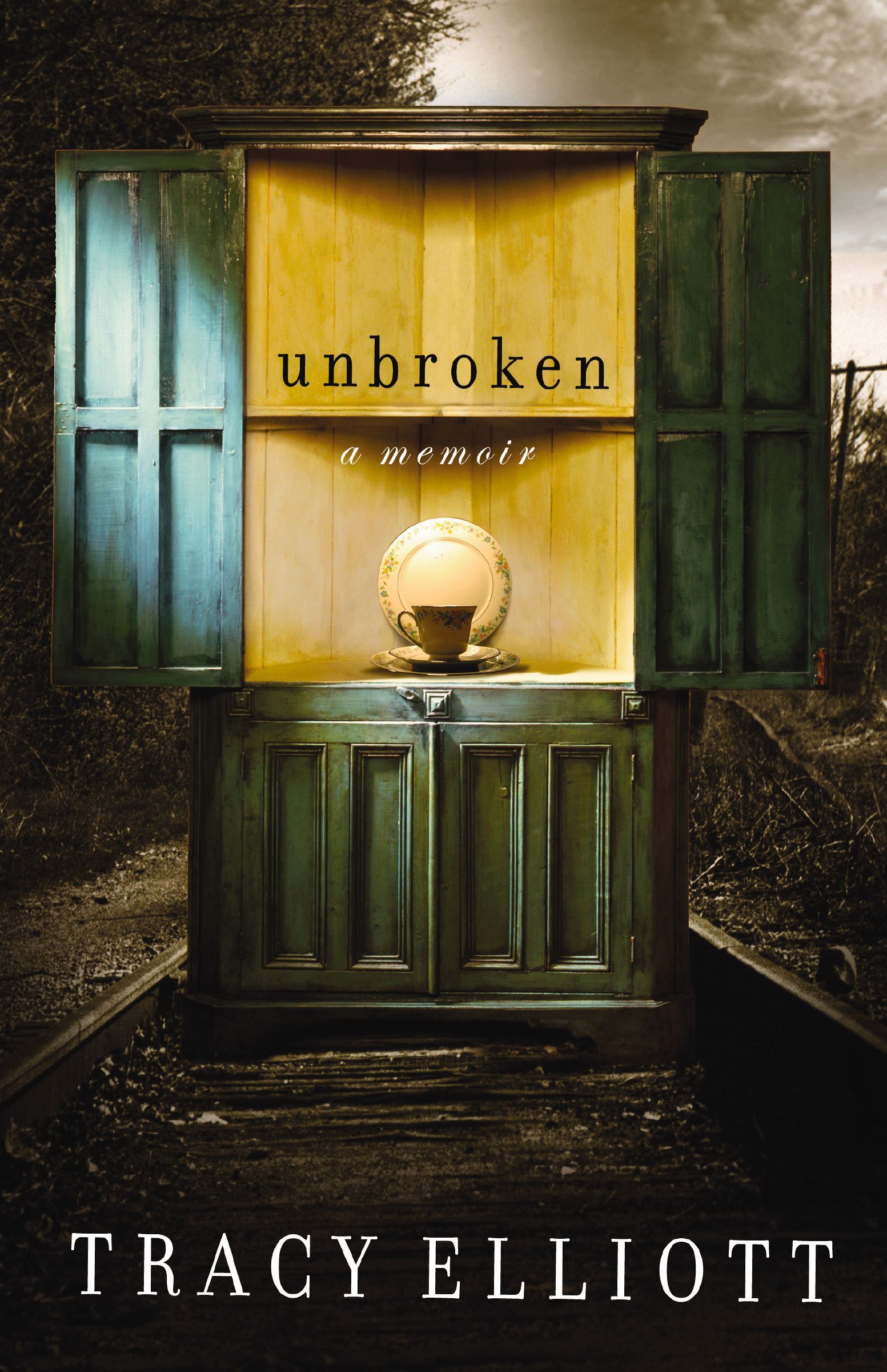 Unbroken, Paperback, Tracy Elliott