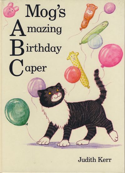 Mog’s Amazing Birthday Caper - Judith Kerr, Illustrated by Judith Kerr