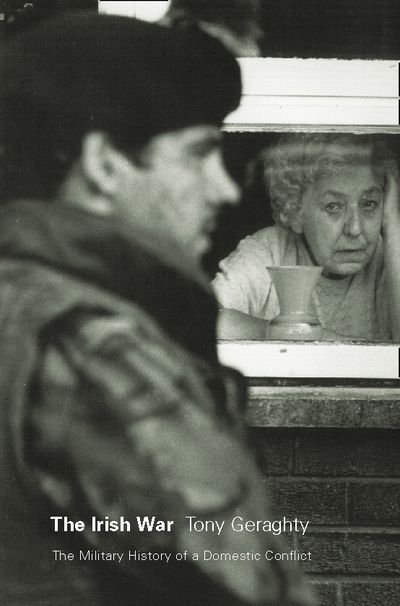 Cover image for The Irish War - Tony Geraghty