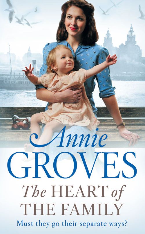 The Heart of the Family, Fiction, Paperback, Annie Groves