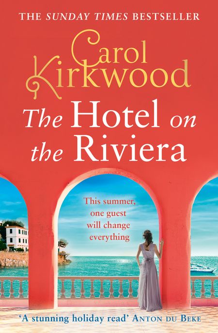 Cover image for The Hotel on the Riviera - Carol Kirkwood