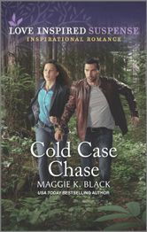 Cold Case Chase by Maggie K. Black